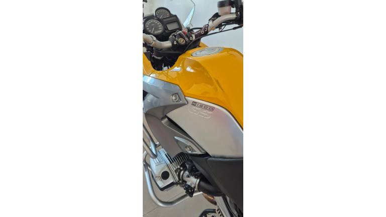 BMW - R 1200 - 2005/2005 - Amarela - R$ 43.900,00