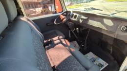 VOLKSWAGEN - KOMBI - 2004/2004 - Branca - R$ 40.000,00