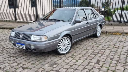 VOLKSWAGEN - SANTANA - 1995/1995 - Cinza - R$ 32.900,00