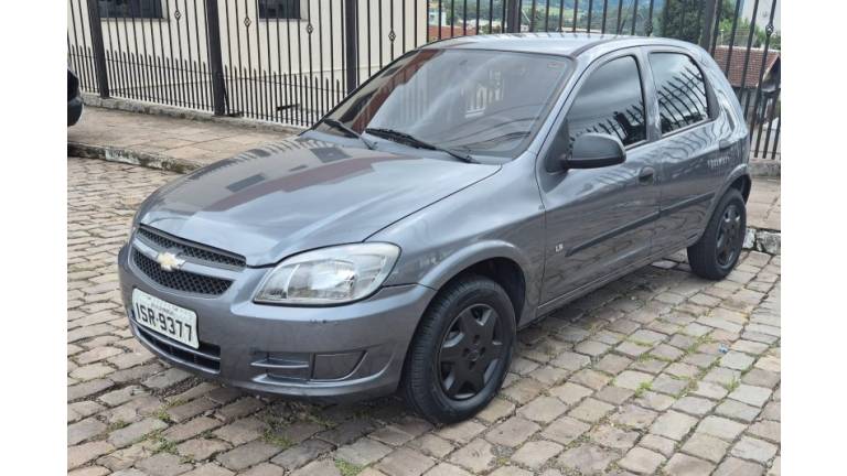 CHEVROLET - CELTA - 2012/2012 - Cinza - R$ 26.900,00